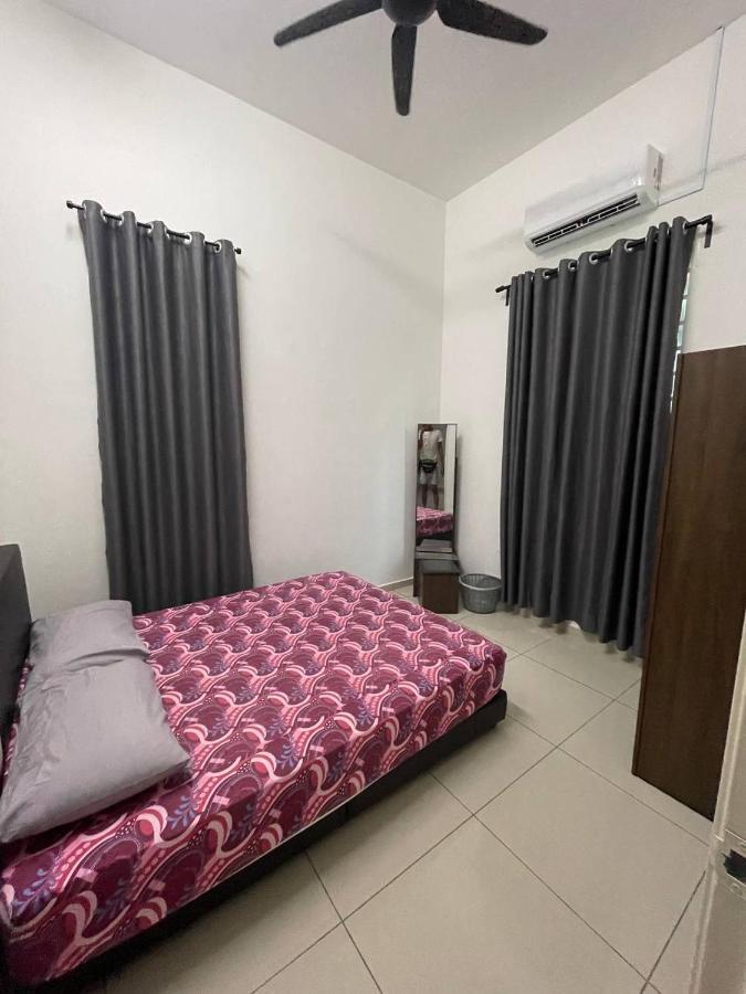 Perdana Holiday home Jasin